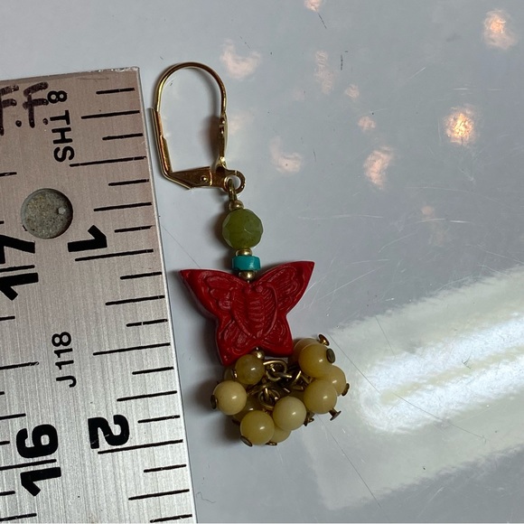 Dangle pierced earrings. - Picture 4 of 4